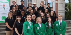 Alabama 4-H Ambassadors on the Duncan Hall steps